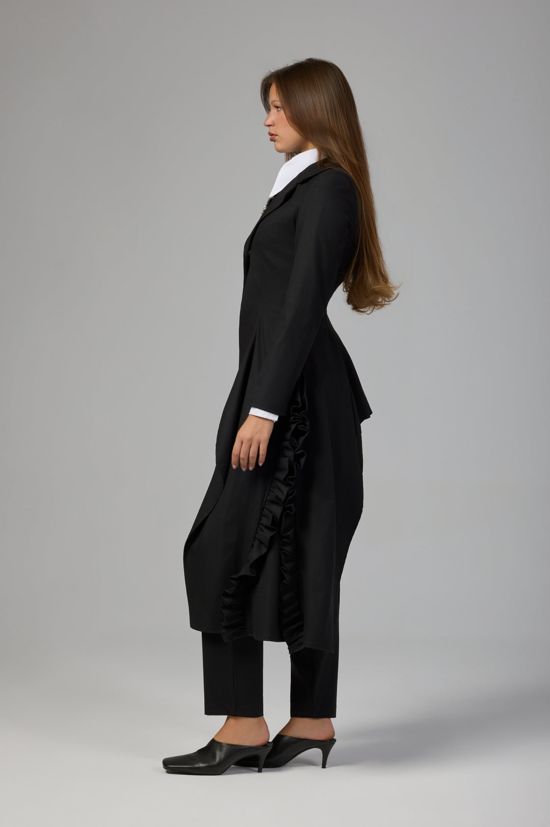JA089-W26-Black