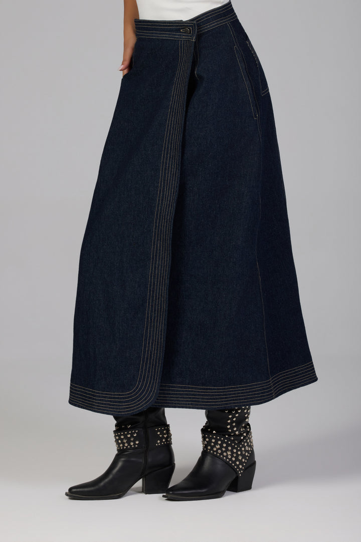 The Outline Skirt