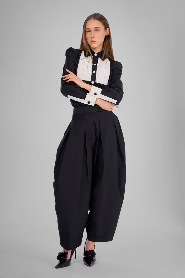 The Duality Contrast Blouse