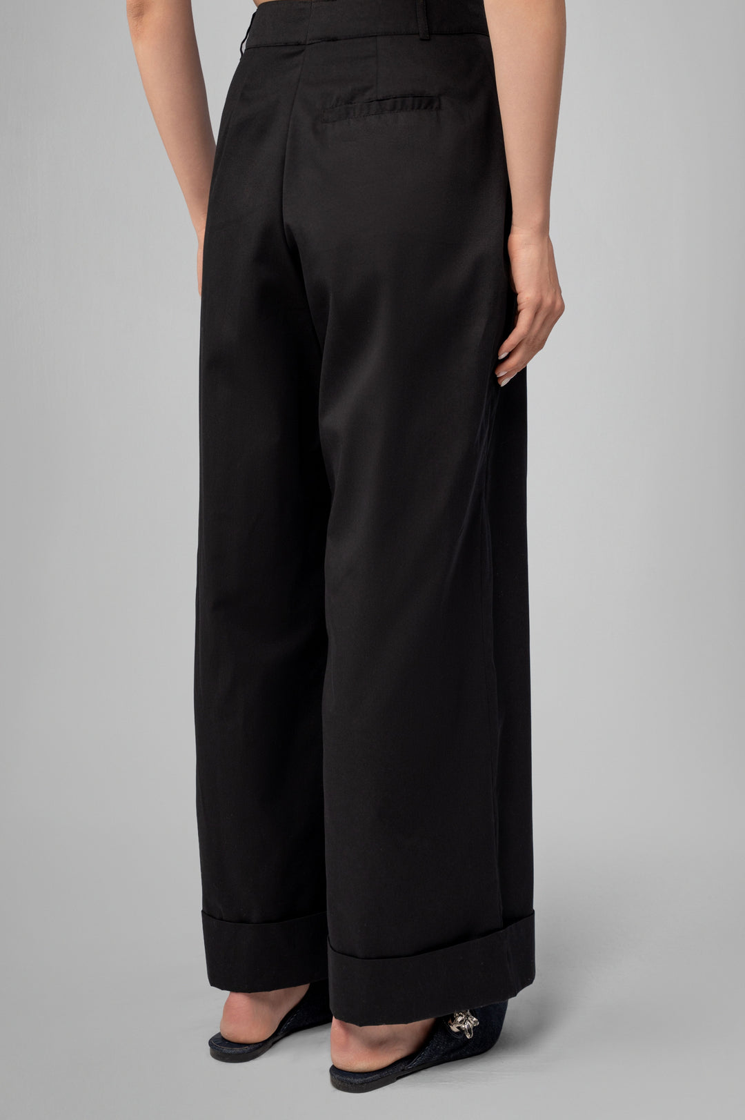 The Modern Essential Wide Leg Pants