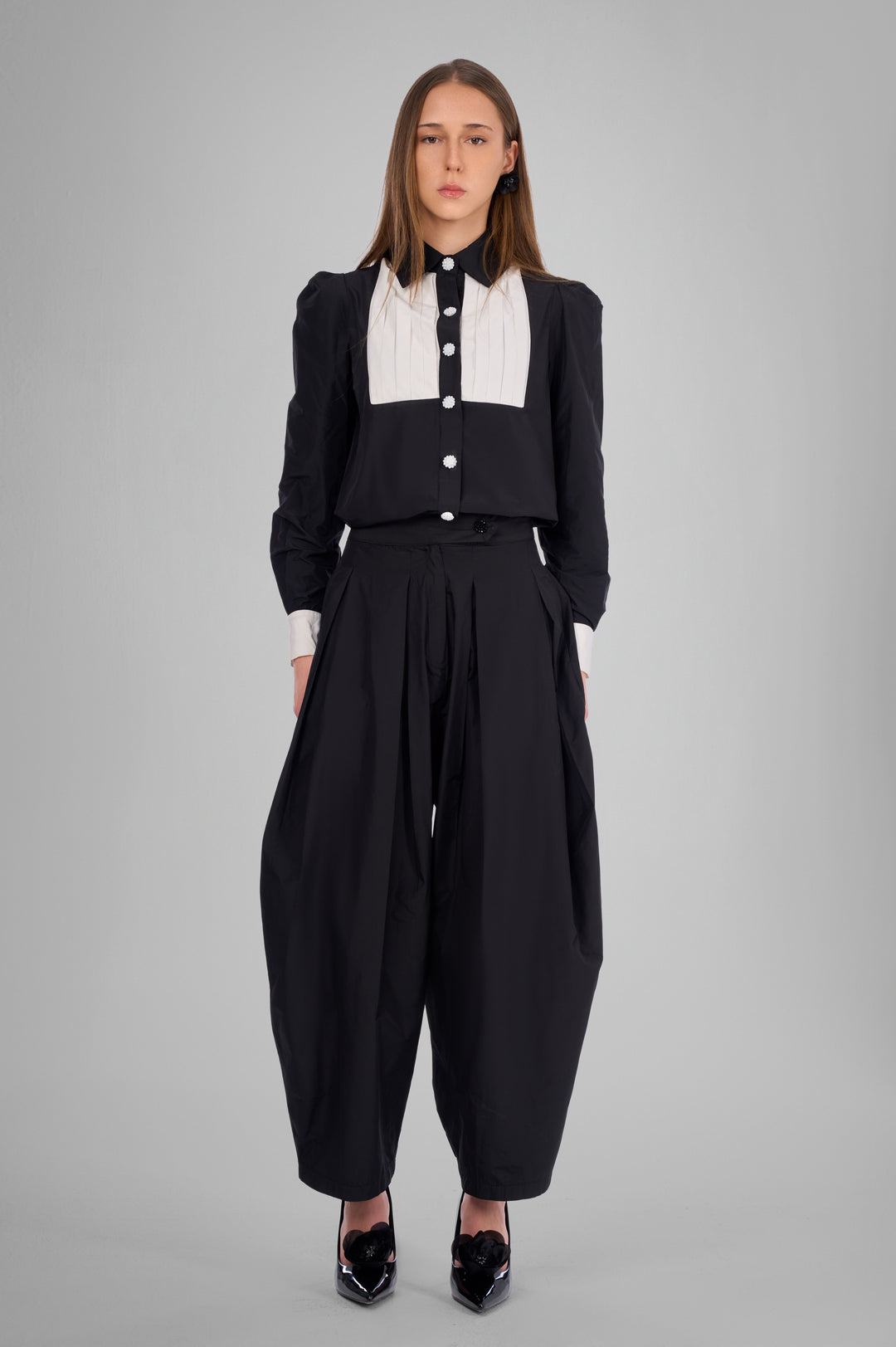 The Duality Contrast Blouse
