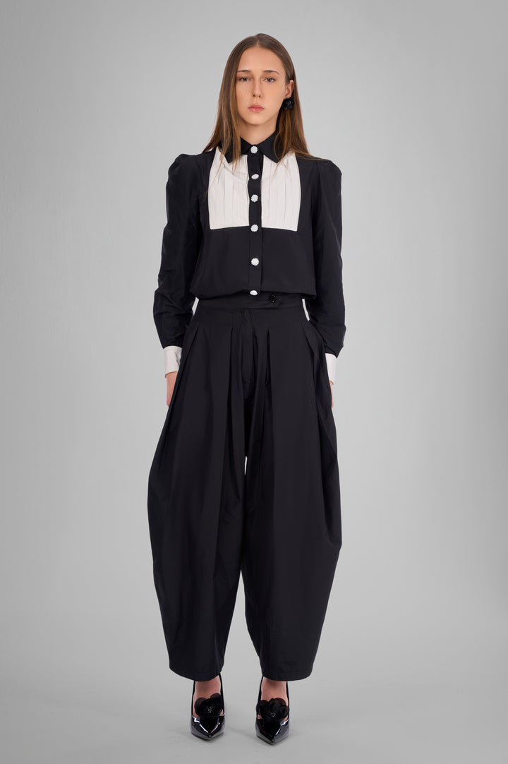 The Duality Contrast Blouse