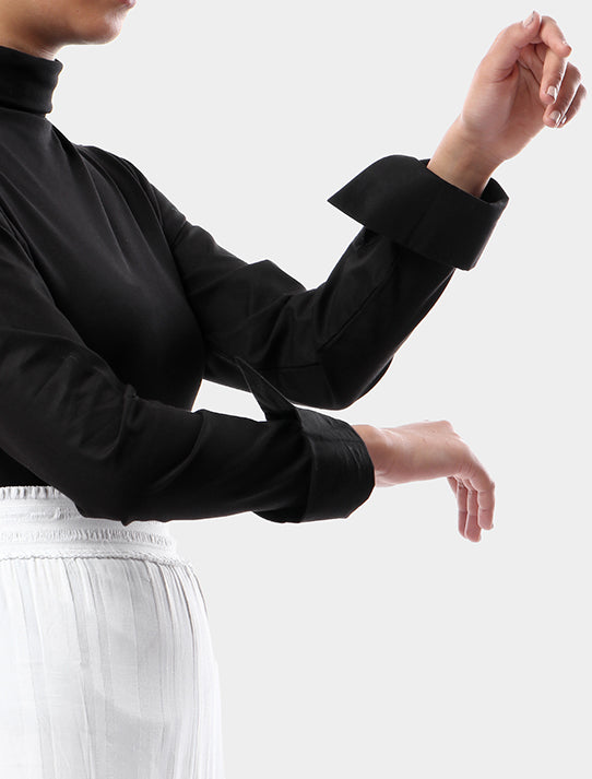 Turtleneck With Cotton Sleeves Blouse