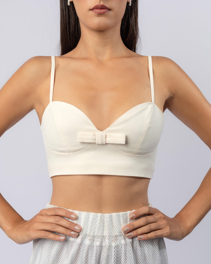 Heartshape crop top with front bow in white