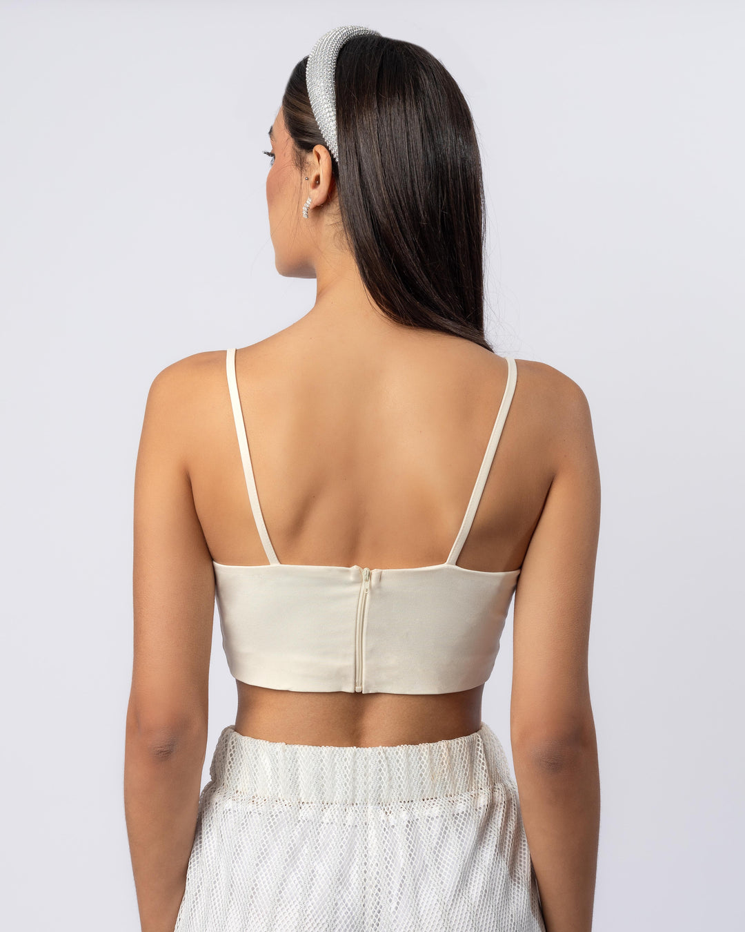 Heartshape crop top with front bow in white