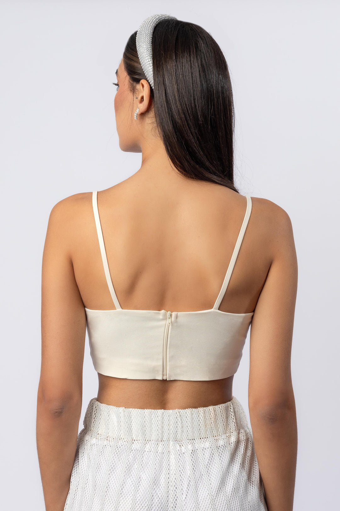 Heartshape crop top with front bow in white