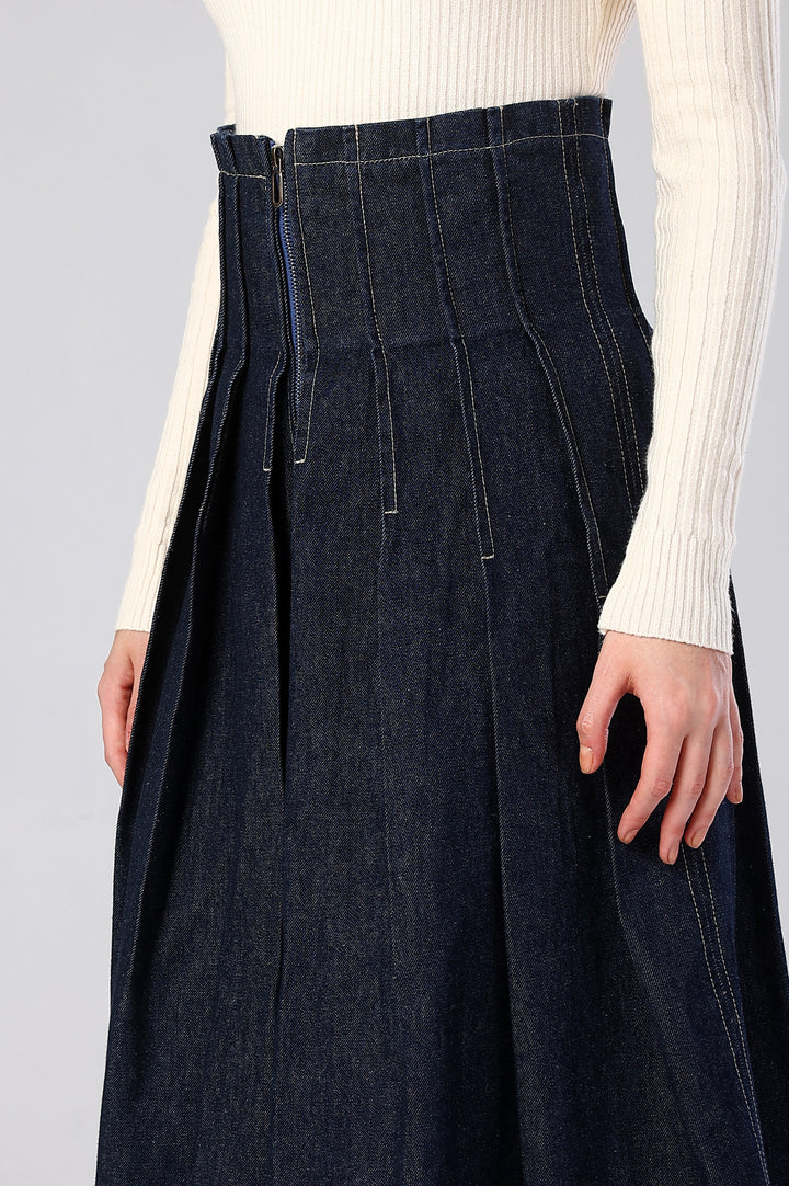 The Veyra Skirt