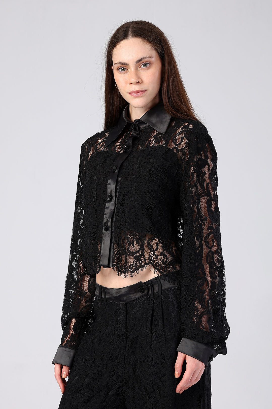 The Amélie Lace Shirt