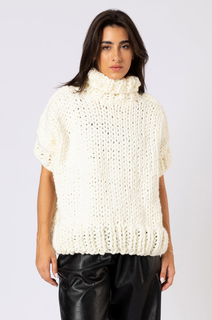 Oversized Short Sleeves Sweater In White