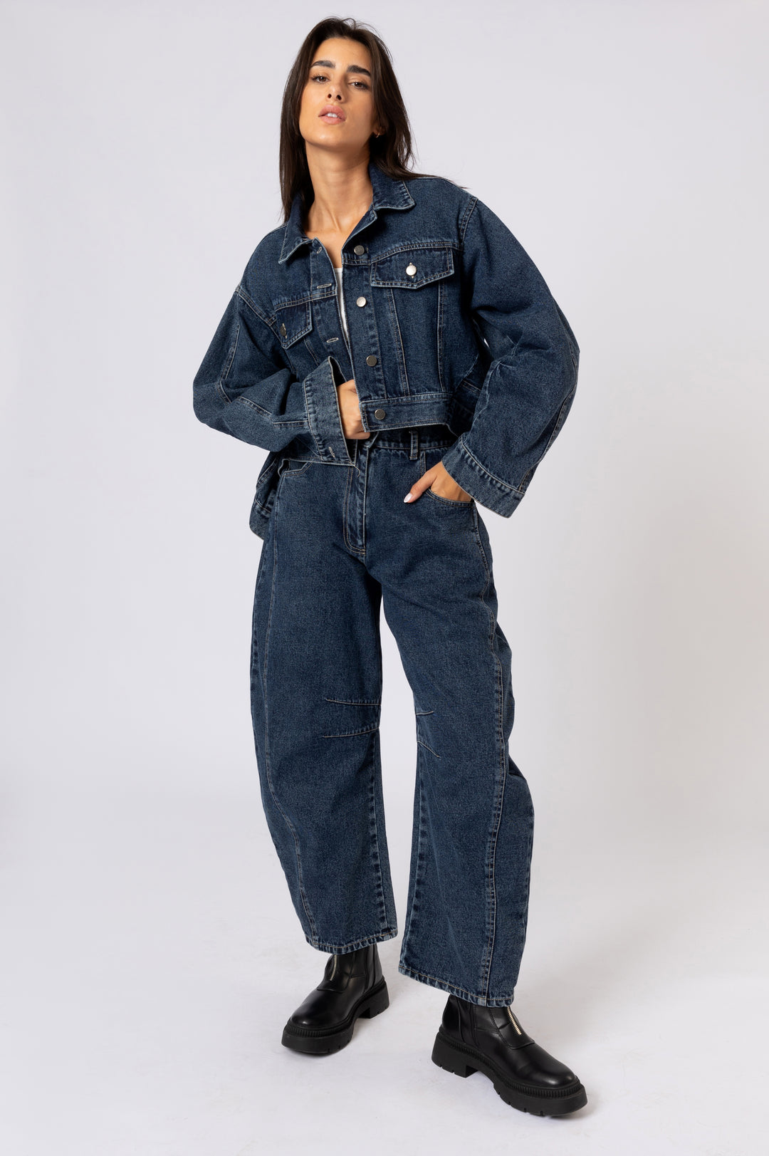 Barrel Fit Denim Pants In Blue