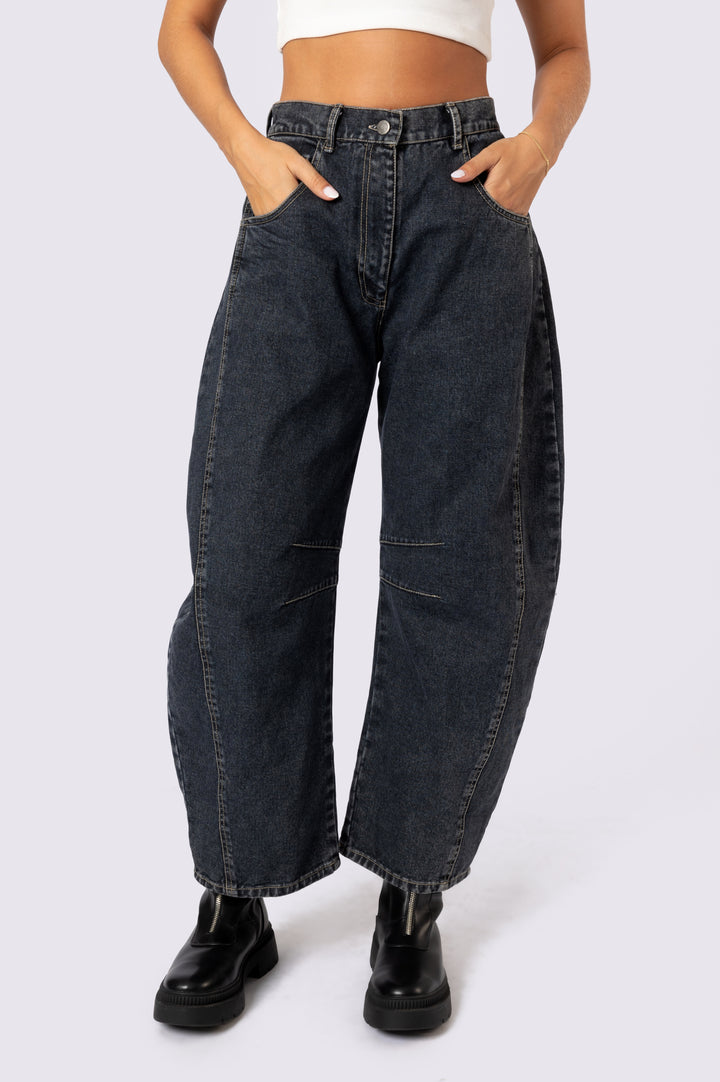 Barrel Fit Denim Pants In Grey