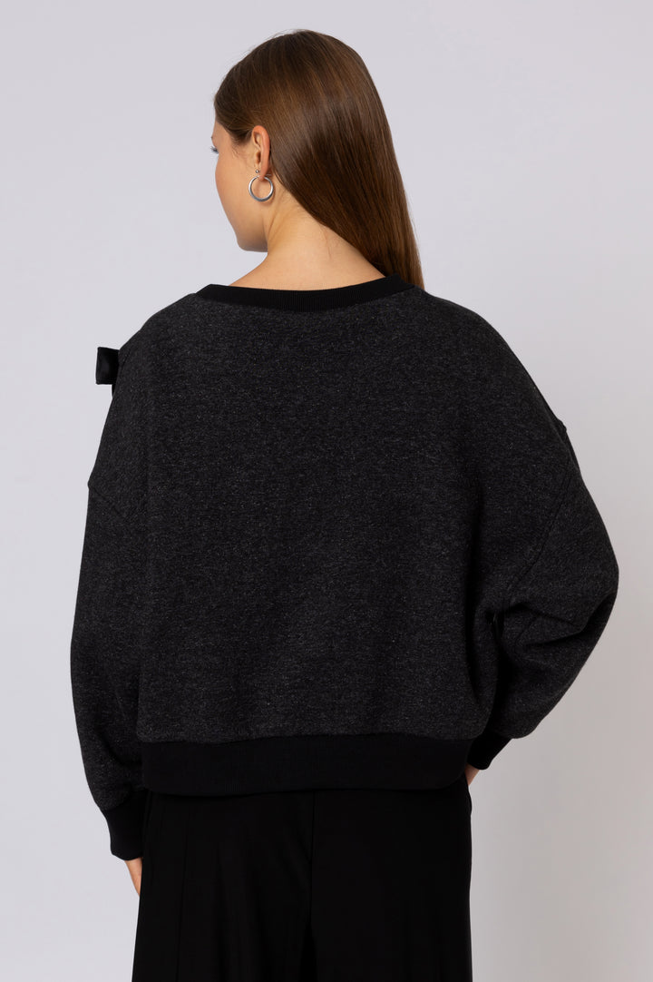 Sweatshirt With Velvet Ribbons