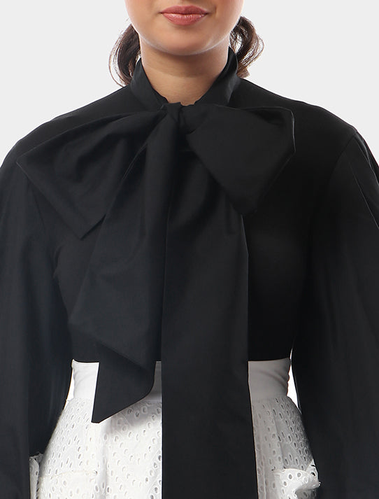 Elegant Pussy-Bow Blouse With Puffed Cotton Sleeves
